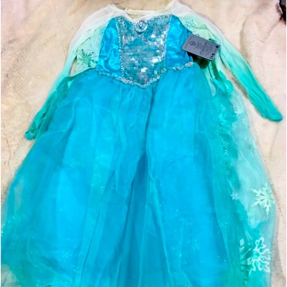 Disney Frozen Elsa Dress - Picture 5 of 5